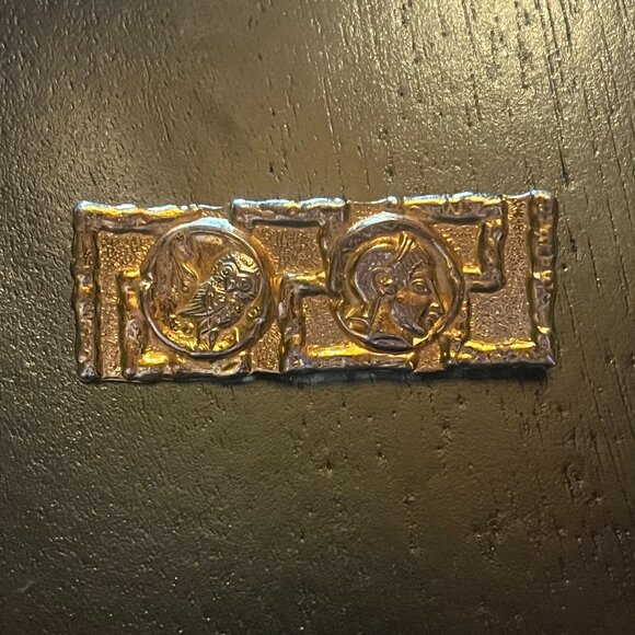 Vintage Gold tone Brooch with Owl and Centurion Design - Picture 1 of 5